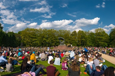 Concert au pied du Monument à Chopin